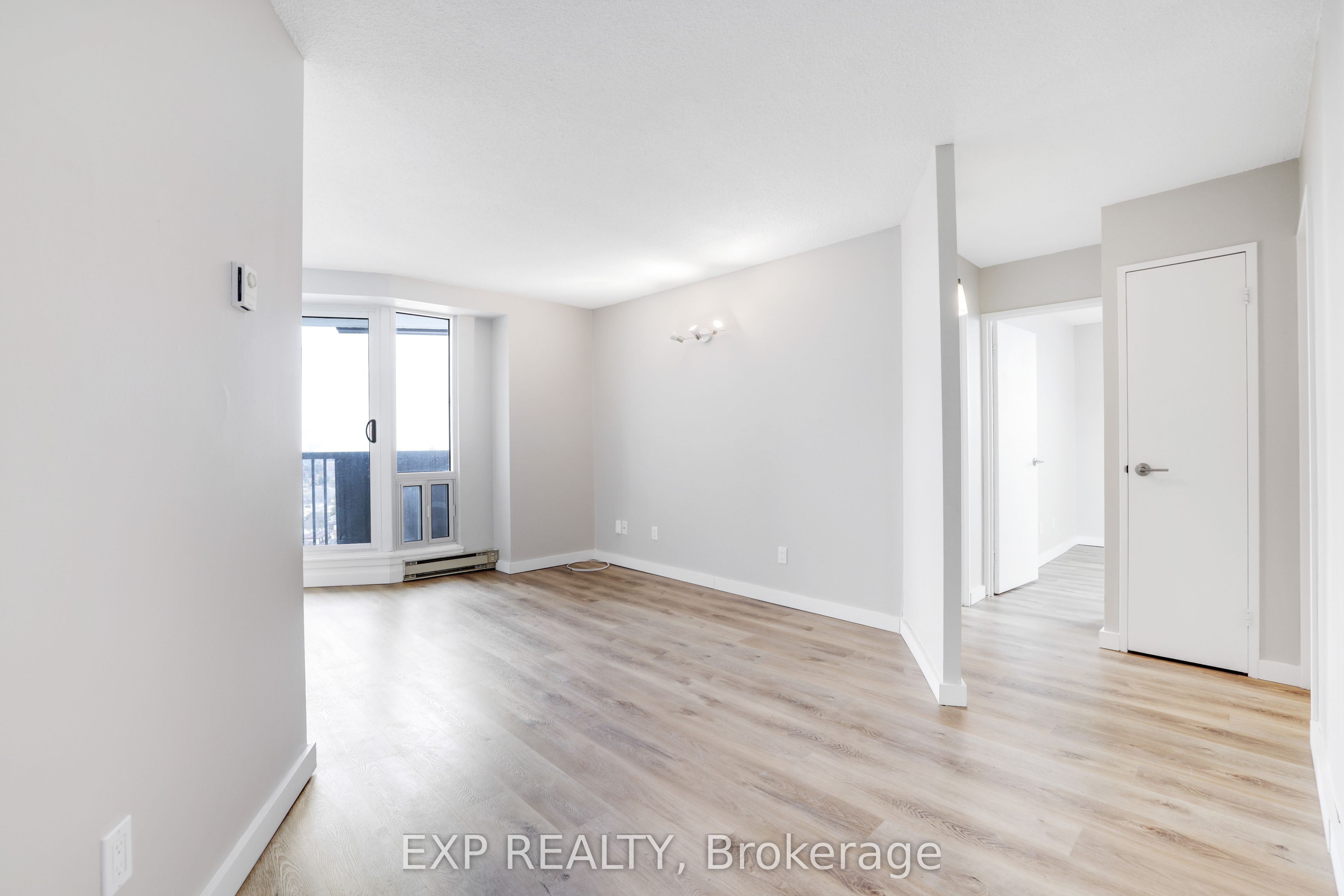 Additional image 4 of 1380 Prince Of Wales Drive, Ottawa, ON, K2C 3N2