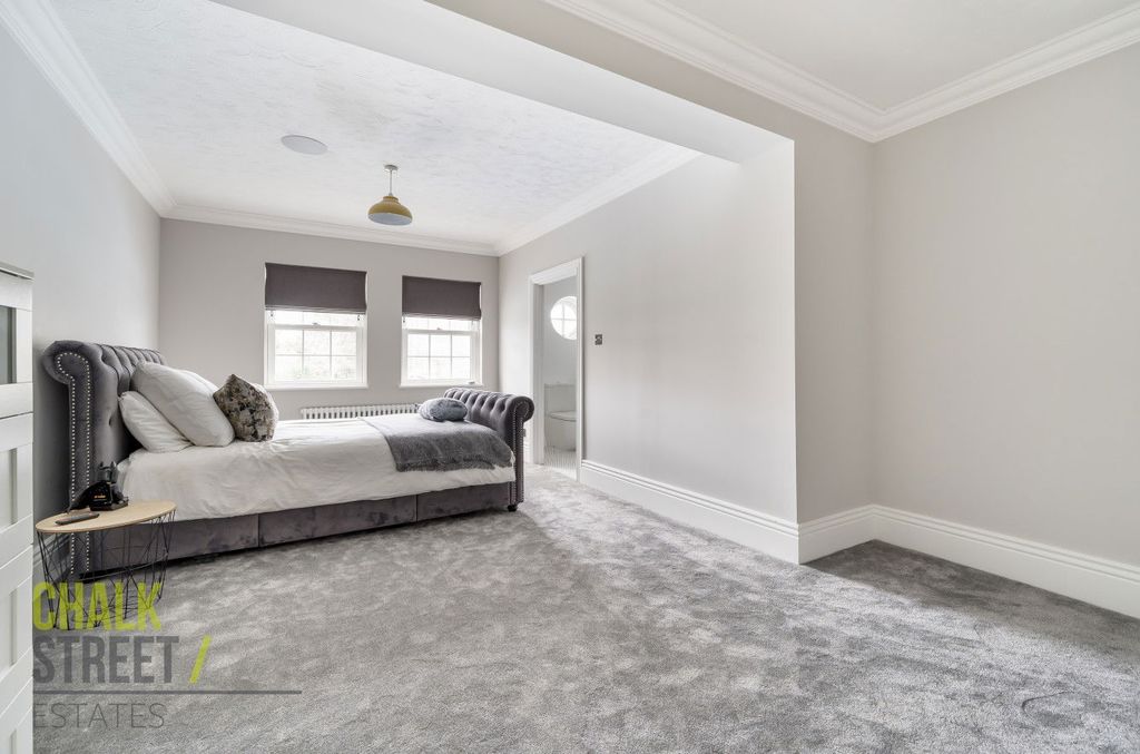 Additional image 25 of 5 bed detached house for saleWoodlands Avenue, Emerson Park RM11
