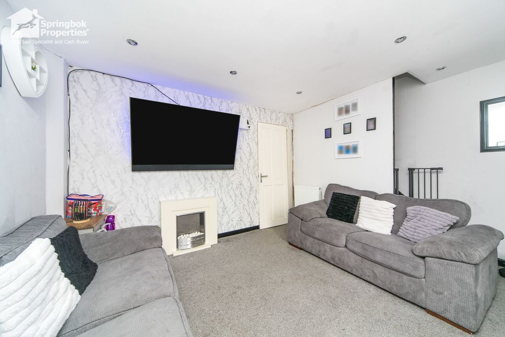 Additional image 2 of 3 bed terraced house for saleMaenofferen Street, Blaenau Ffestiniog, Gwynedd LL41