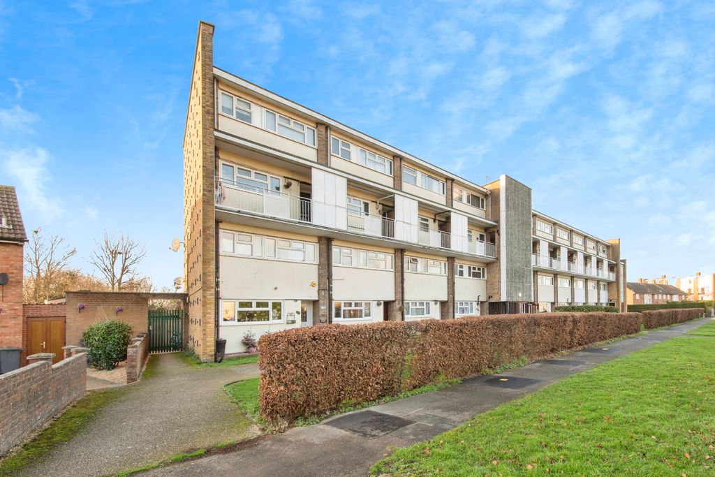 Additional image 2 of 2 bed maisonette for saleWestern Way, Letchworth Garden City SG6