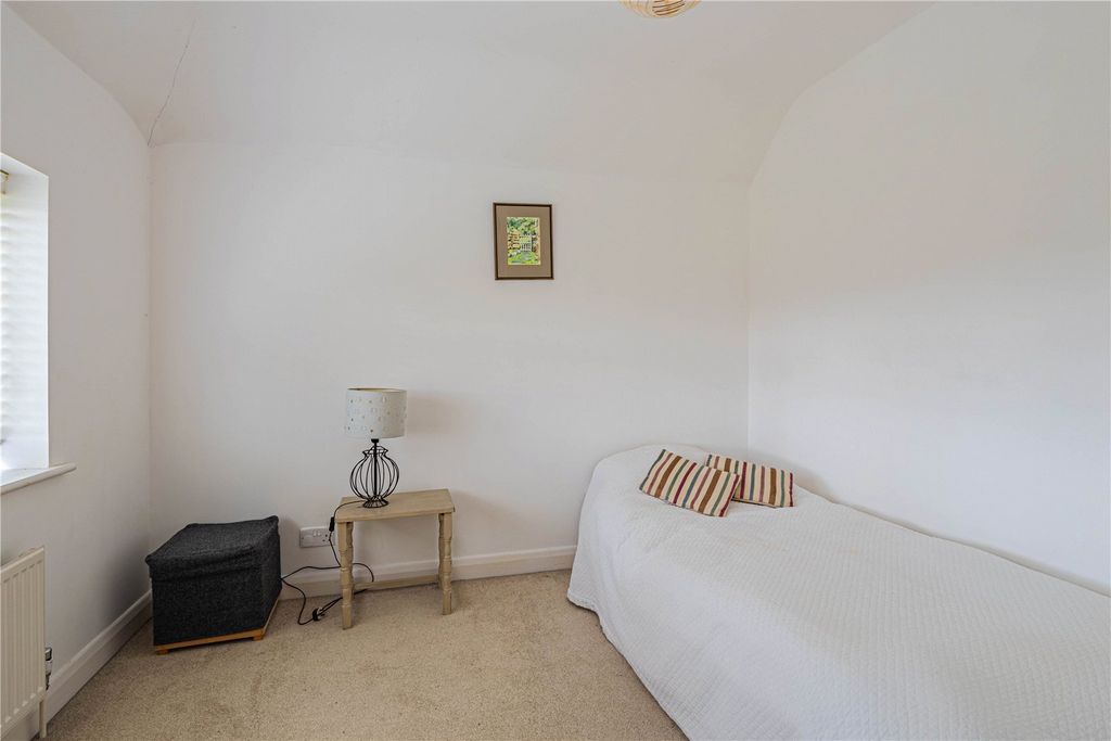 Additional image 27 of 6 bed detached house for saleLondon Road, Berkhamsted, Hertfordshire HP4