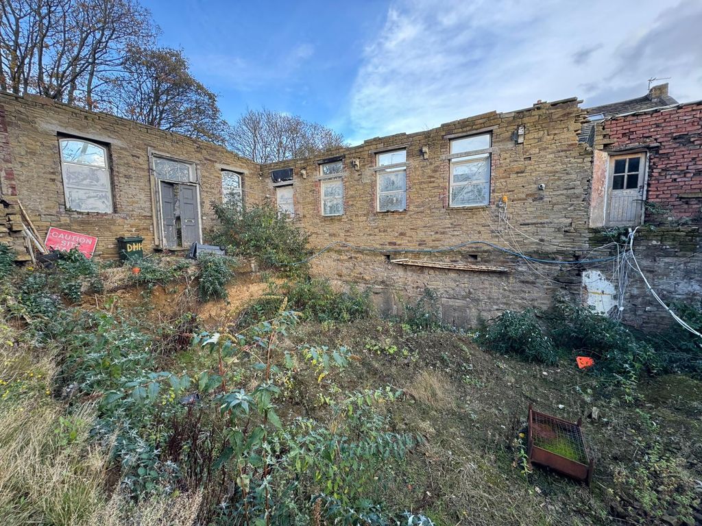 Additional image 4 of Land for saleDaisy Hill Back Lane, Bradford, West Yorkshire BD9