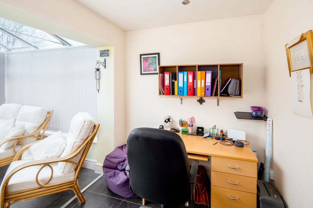 Additional image 4 of 4 bed detached house for saleFortescue Drive, Bicester OX26