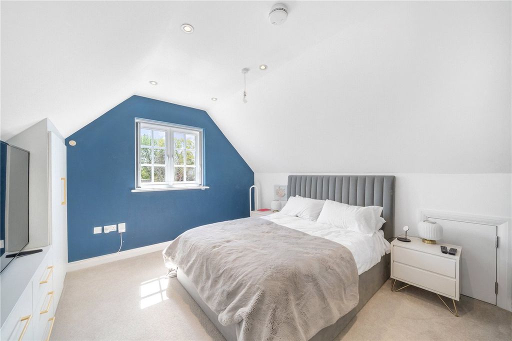 Additional image 6 of 2 bed flat for saleThe Avenue, Beckenham BR3