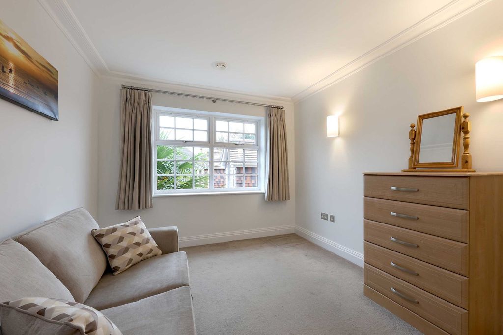 Additional image 21 of 6 bed detached house for salePriests Paddock, Knotty Green, Beaconsfield, Buckinghamshire HP9