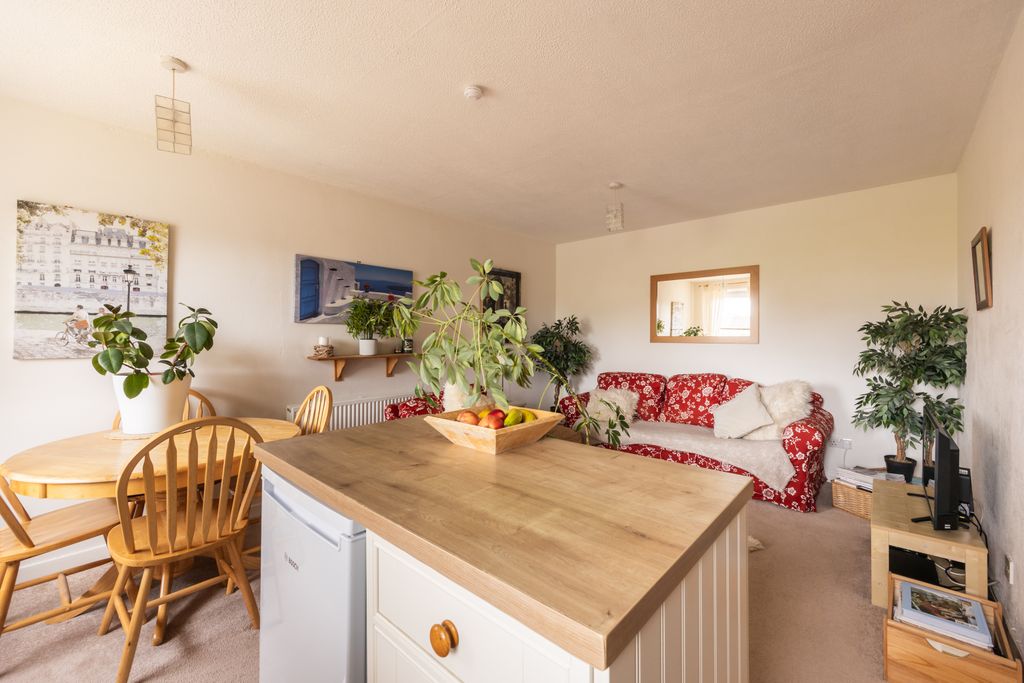 Additional image 6 of 1 bed flat for sale128 South Gyle Mains, Edinburgh EH12