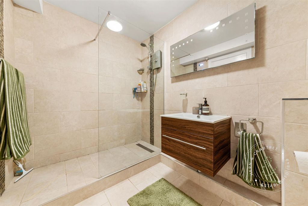 Additional image 19 of 2 bed flat for saleYork Court, Schooner Way, Cardiff CF10