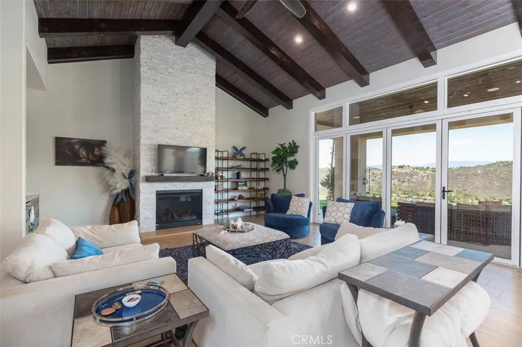 Additional image 5 of 2260 Panoramic Way, Vista, CA 92084