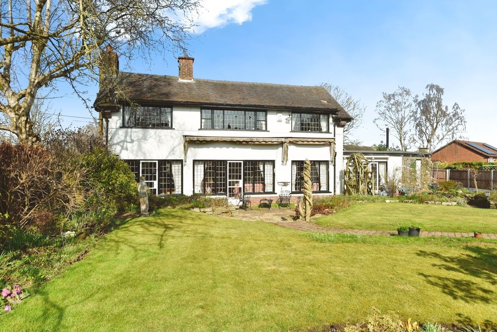 Additional image 17 of 4 bed detached house for saleSeabridge Lane, Newcastle, Staffordshire ST5