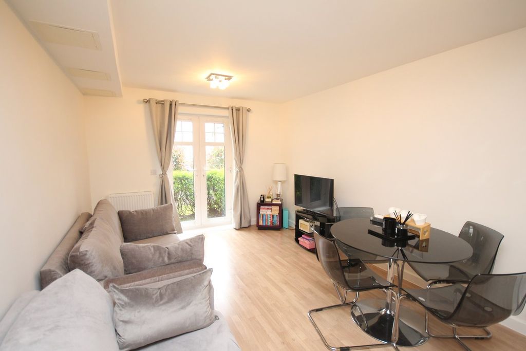 Additional image 2 of 1 bed flat for saleWissen Drive, Letchworth Garden City SG6