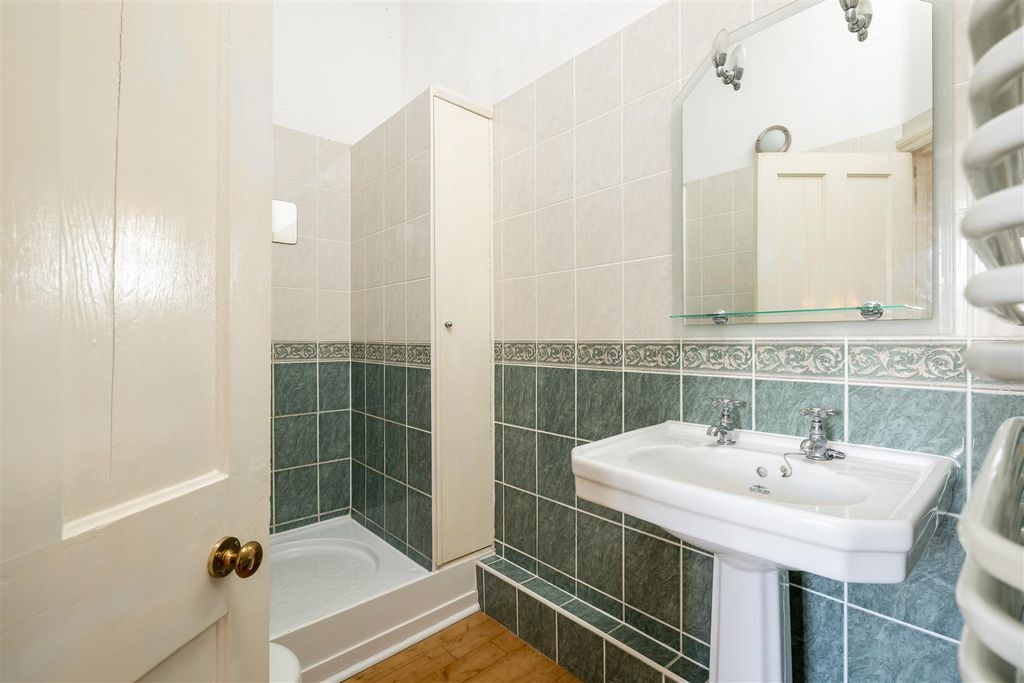 Additional image 11 of 8 bed semi-detached house for saleThe Crescent, Bedford MK40