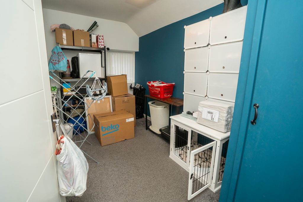 Additional image 12 of 3 bed flat for saleHigh Street, Llangefni LL77