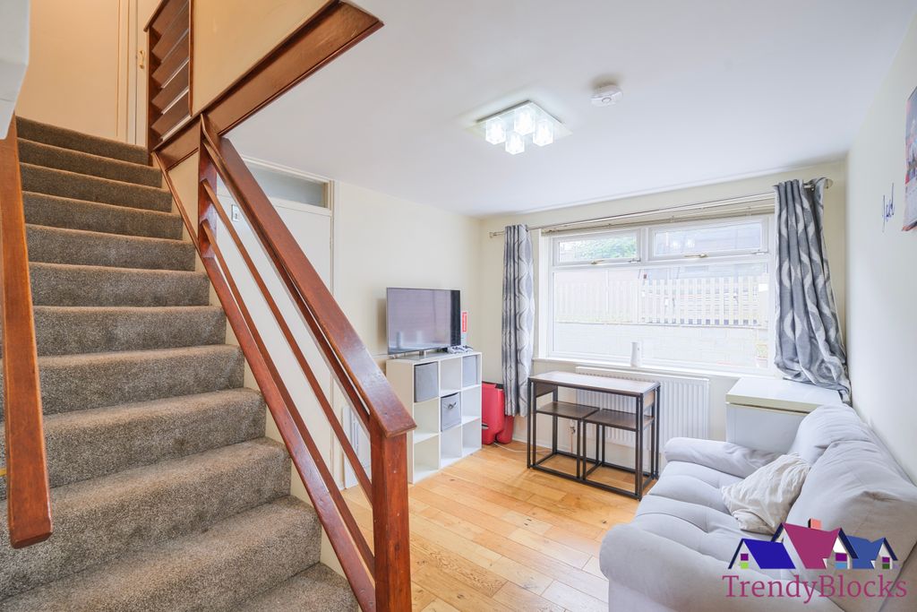 Additional image 6 of 3 bed terraced house for saleHillborough Grove, Chatham ME5
