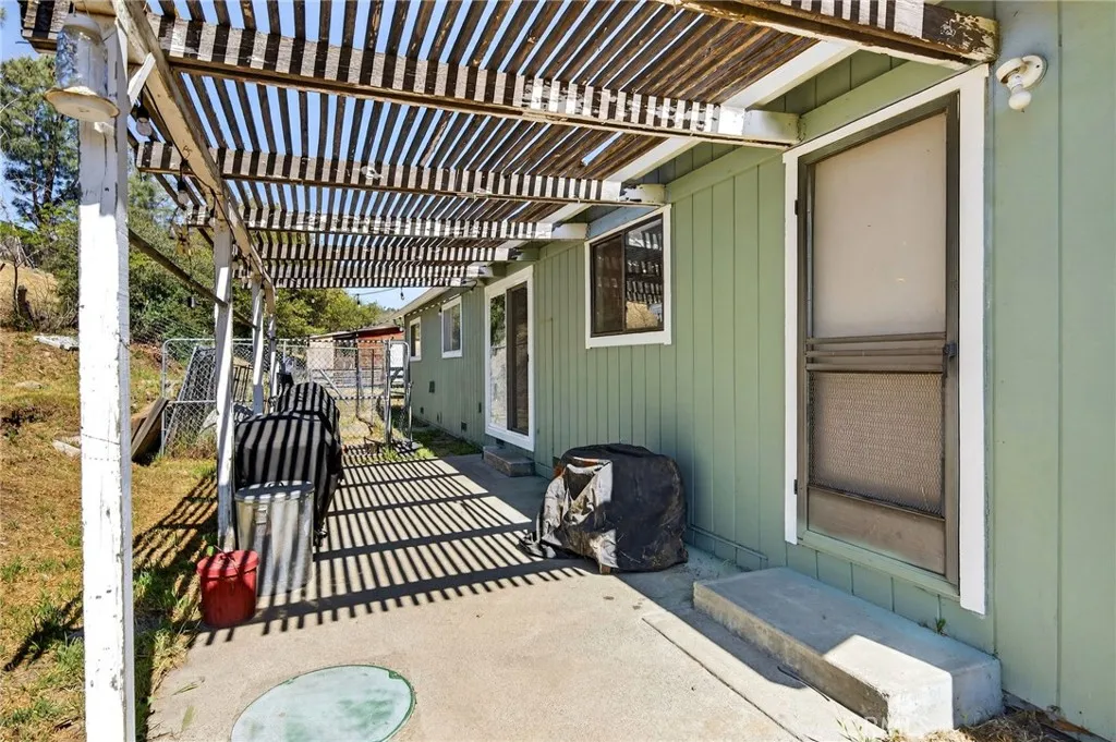 Additional image 24 of 2888 Meadow Creek Rd, Clearlake Oaks, CA 95423