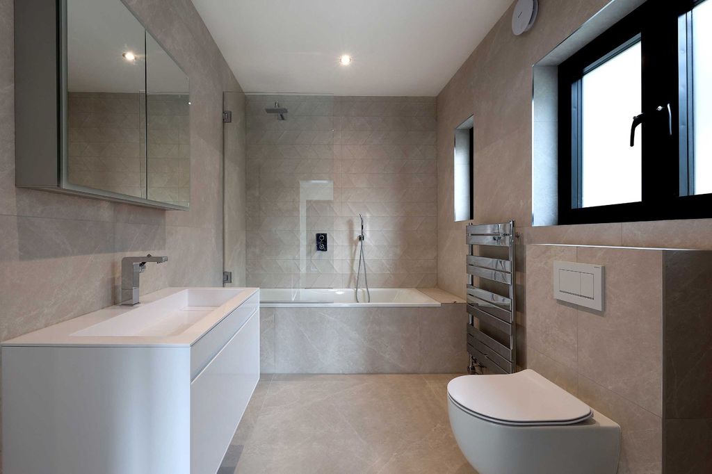 Additional image 15 of 6 bed detached house for saleStation Road, Amersham, Buckinghamshire HP7