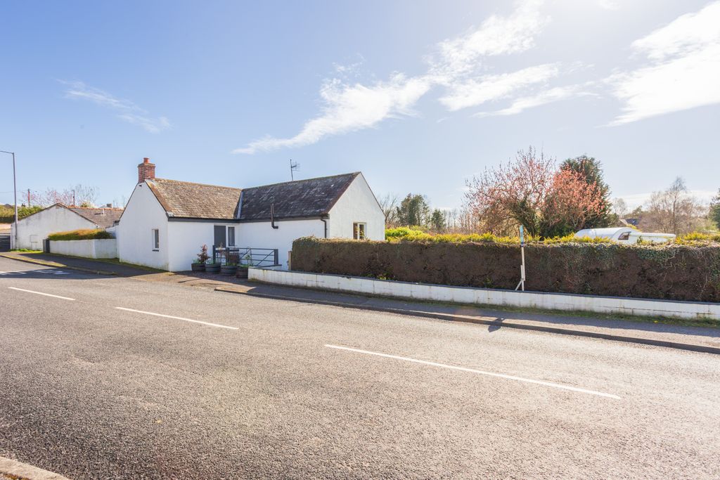 Additional image 28 of 3 bed detached bungalow for sale26 Main Road, Collin, Dumfries DG1
