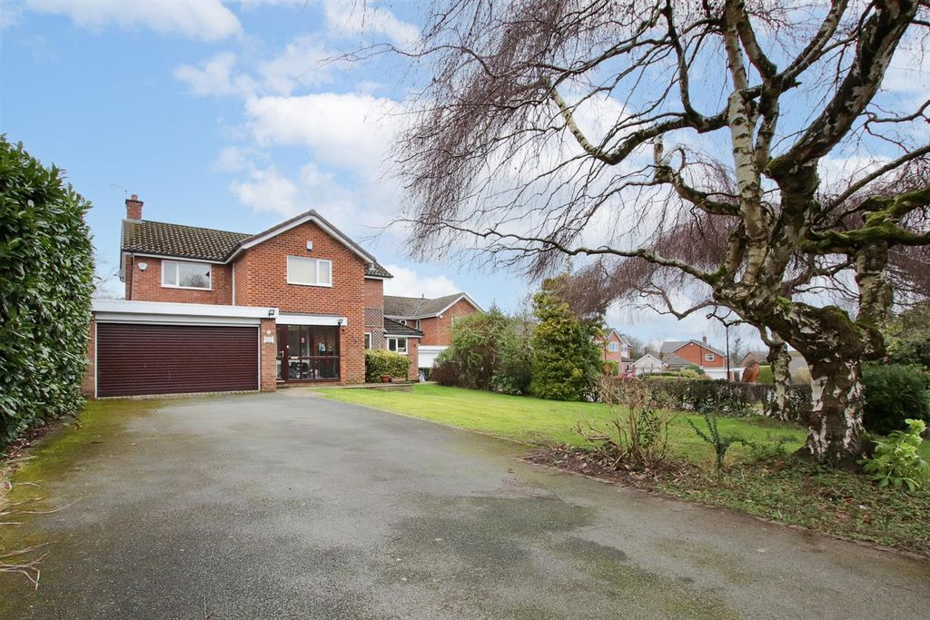 Additional image 19 of 4 bed detached house for salePennine Drive, Altrincham WA14