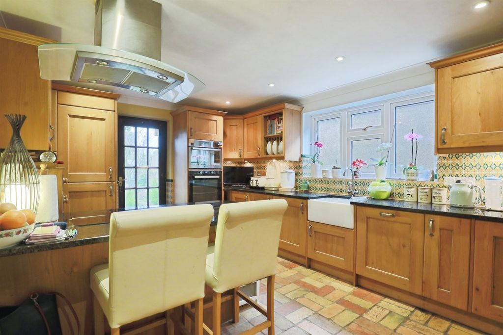 Additional image 3 of 5 bed semi-detached house for saleBignell View, Chesterton, Bicester OX26