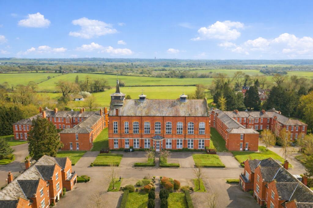 West Hall, Napsbury Park, St Albans, Herts, AL2