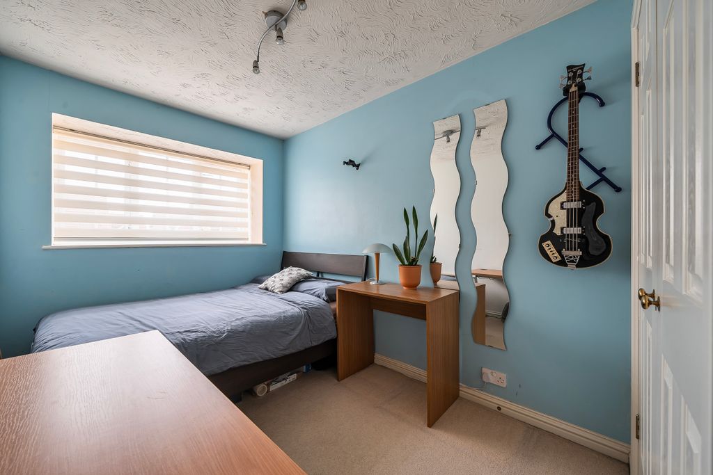 Additional image 8 of 4 bed end terrace house for saleLapwing Way, Abbots Langley, Hertfordshire WD5