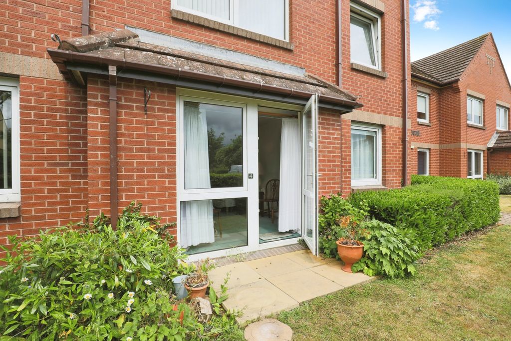 Additional image 16 of 1 bed flat for saleMalin Court, Alcester B49