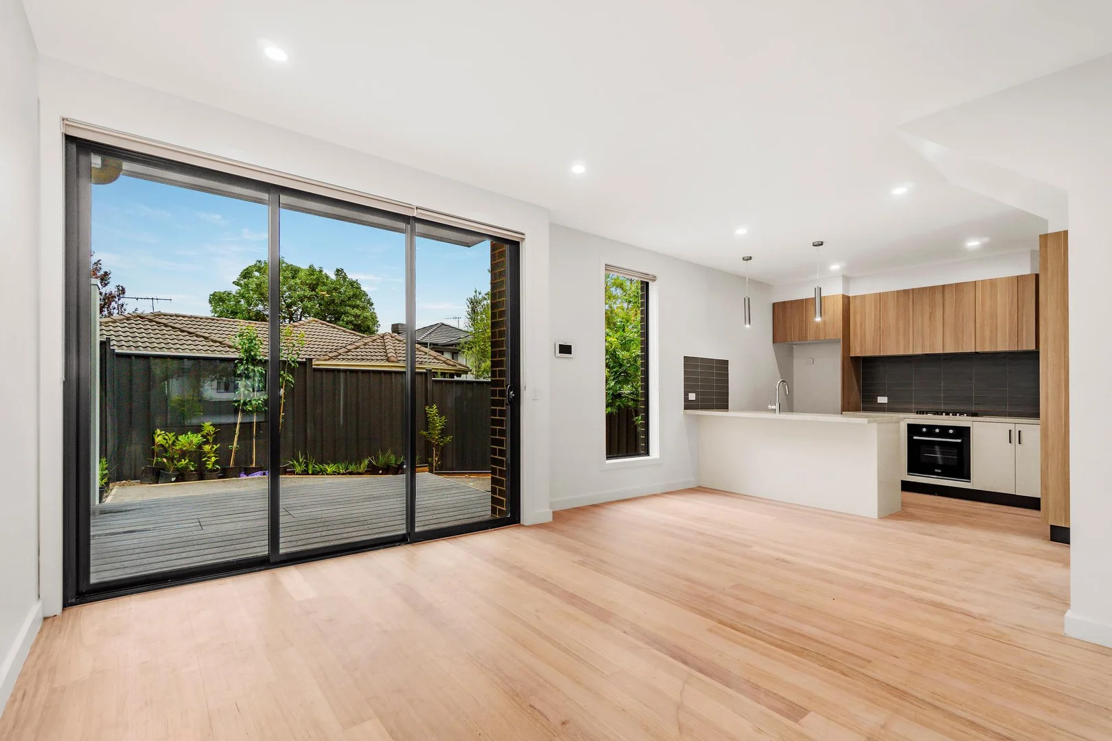 Additional image 4 of 1/6 Frank Street, Doncaster VIC 3108