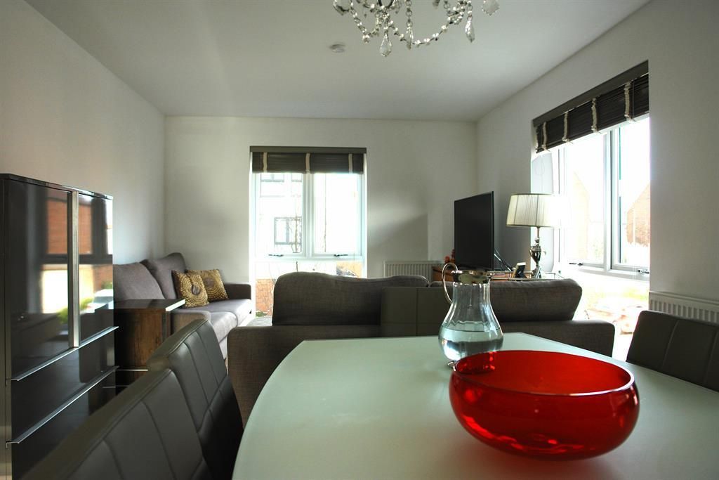 Additional image 5 of 2 bed flat for salePilots View, Chatham ME4