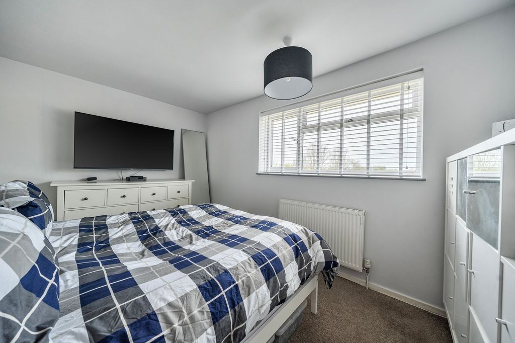 Additional image 12 of 3 bed terraced house for saleDartmouth Walk, Basingstoke RG22