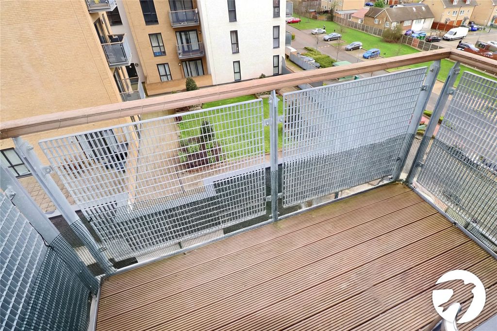 Additional image 5 of 2 bed flat for saleLittle Brights Road, Belvedere DA17