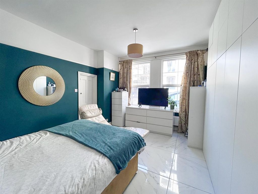 Additional image 8 of 3 bed flat for saleWest Parade, Bexhill-On-Sea TN39
