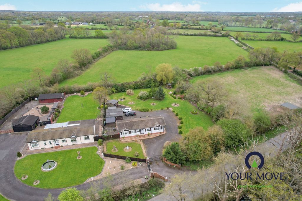 Land for saleLenham Road, Headcorn, Ashford, Kent TN27