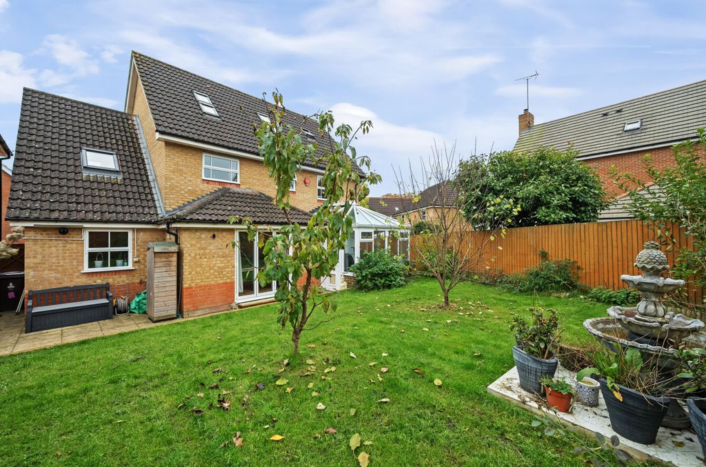 Additional image 20 of 5 bed detached house for saleArbery Way, Arborfield, Reading, Berkshire RG2
