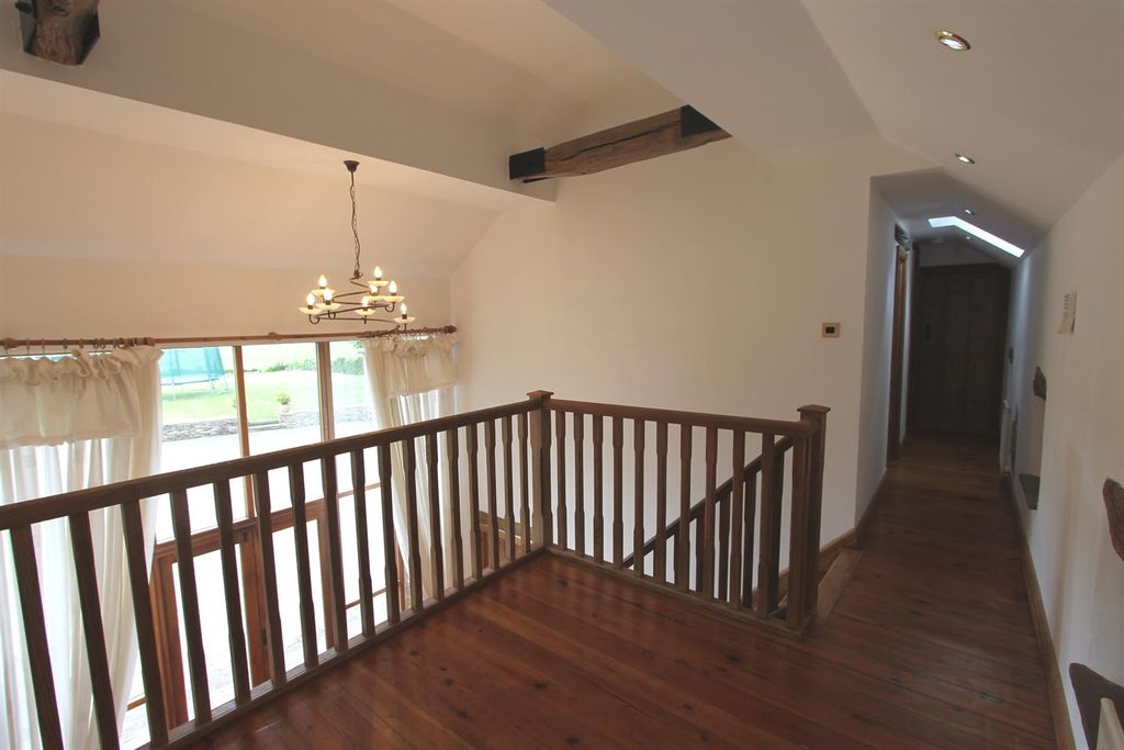 Additional image 19 of 4 bed barn conversion for saleHay Green Lane, Birdwell, Barnsley S70