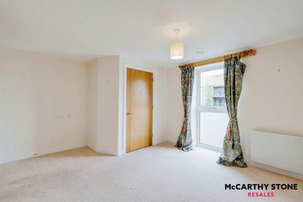 Additional image 15 of 1 bed flat for saleWayfarer Place, The Dean, Alresford SO24