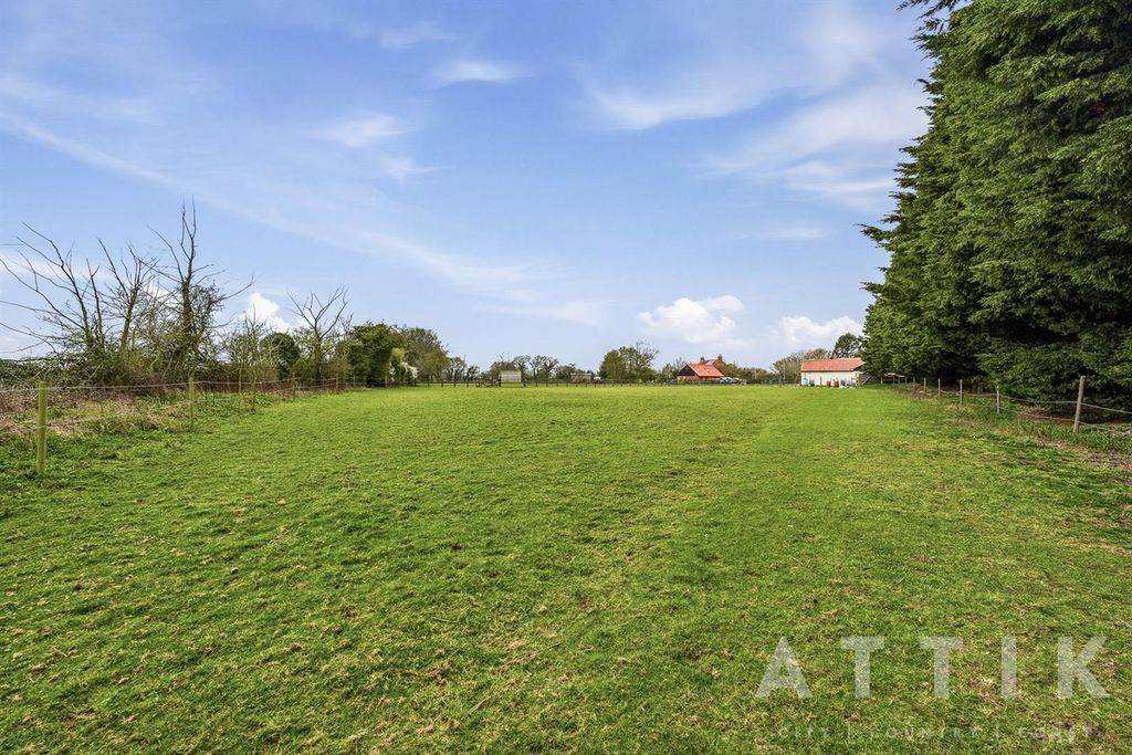 Additional image 91 of 5 bed equestrian for saleBarnaby Green, Wangford, Beccles NR34