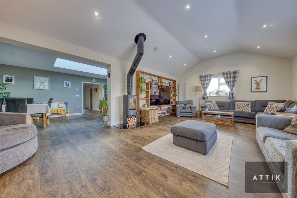 Additional image 19 of 3 bed detached bungalow for saleBlyford Lane, Wenhaston, Halesworth IP19
