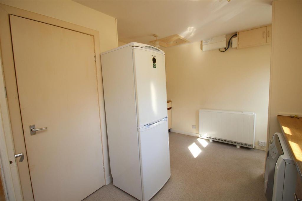 Additional image 11 of 1 bed end terrace house for sale20 Inver Park, Lochinver, Lairg IV27