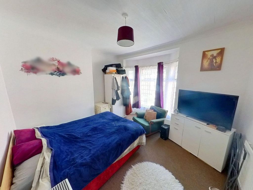 Additional image 5 of 2 bed terraced house for saleDerwent Avenue, Hampshire Street, Hull HU4