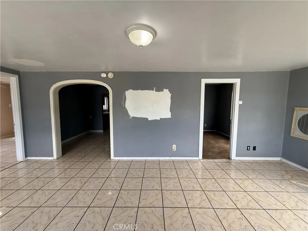 Additional image 66 of 407 E Street, Taft, CA 93268