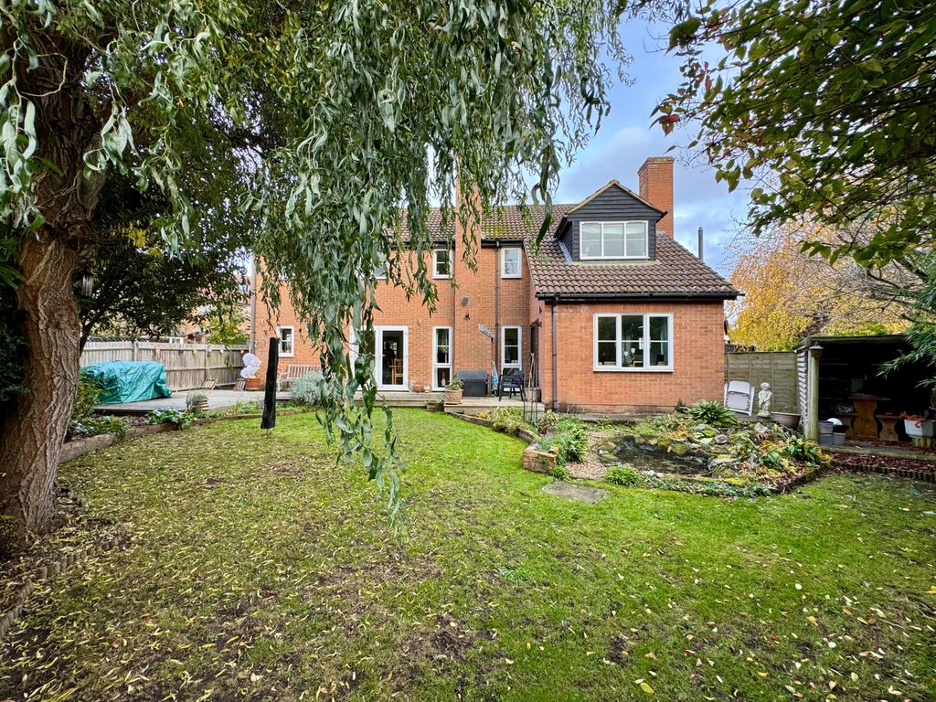 Additional image 29 of 4 bed detached house for saleMandelyns, Northchurch, Berkhamsted HP4