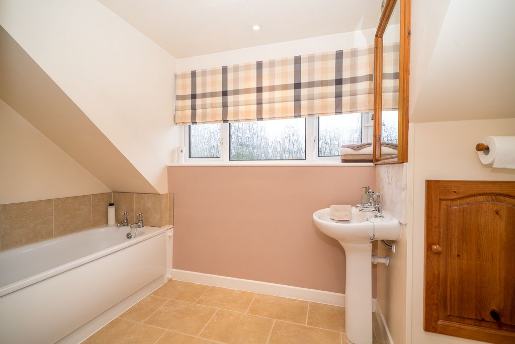 Additional image 10 of 4 bed detached house for saleWest Road, Berkhamsted HP4