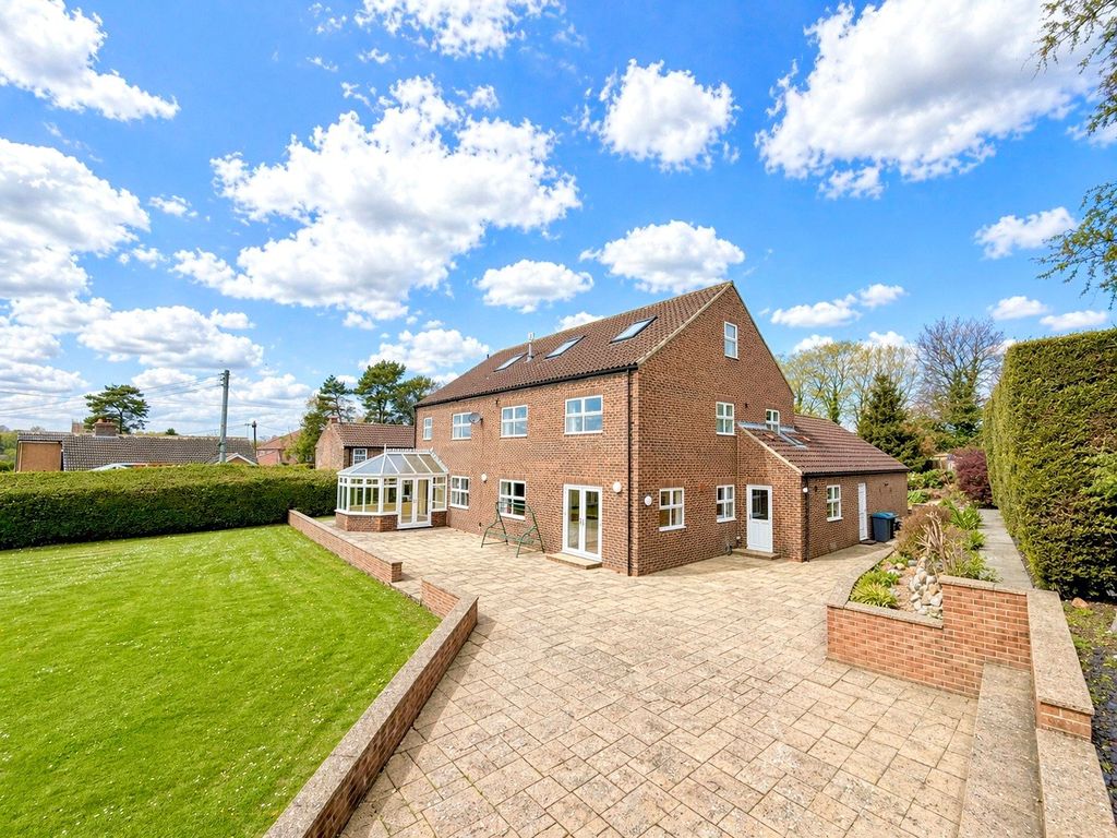 Additional image 4 of 5 bed detached house for saleBack Lane, Bedale, North Yorkshire DL8
