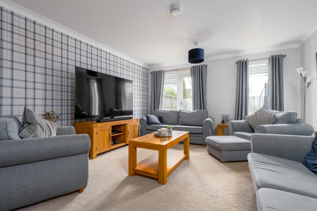 Additional image 2 of 4 bed link detached house for saleMcleod Road, Alloa FK10