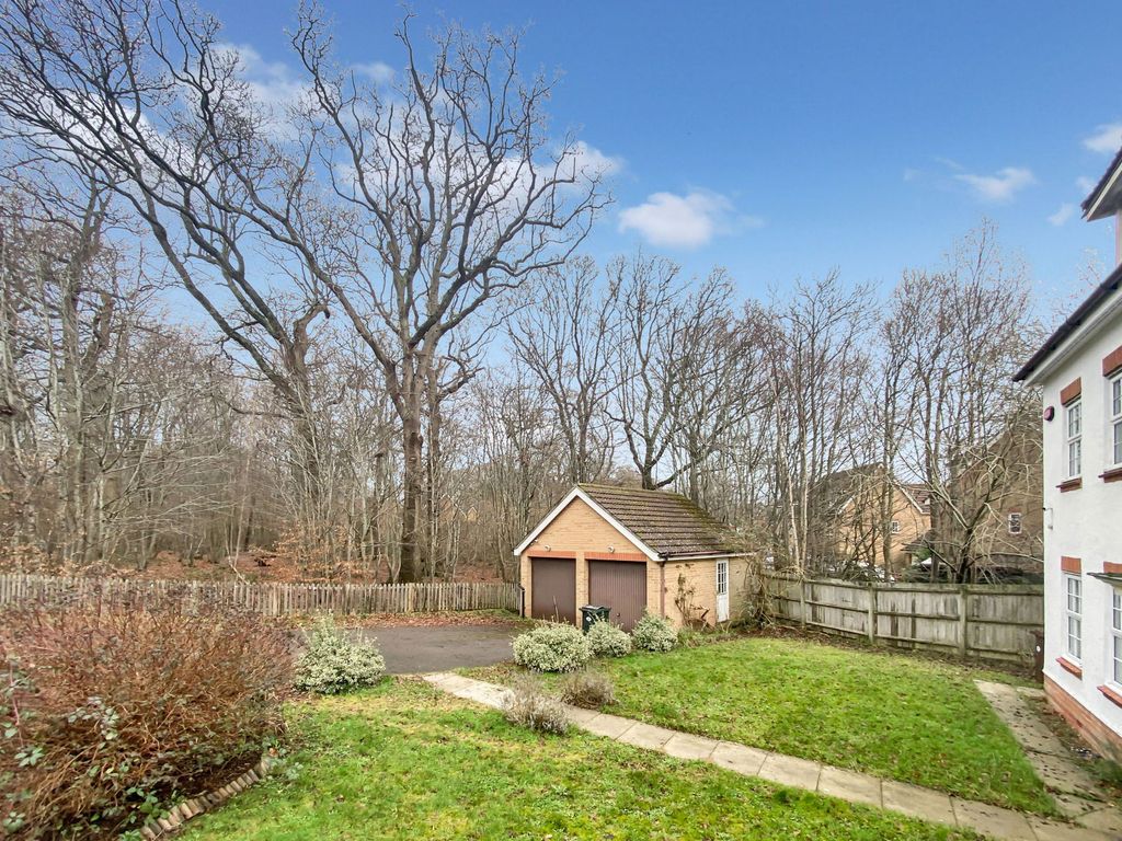 Additional image 2 of 5 bed detached house for saleAspen Drive, Ashford, Kent TN23