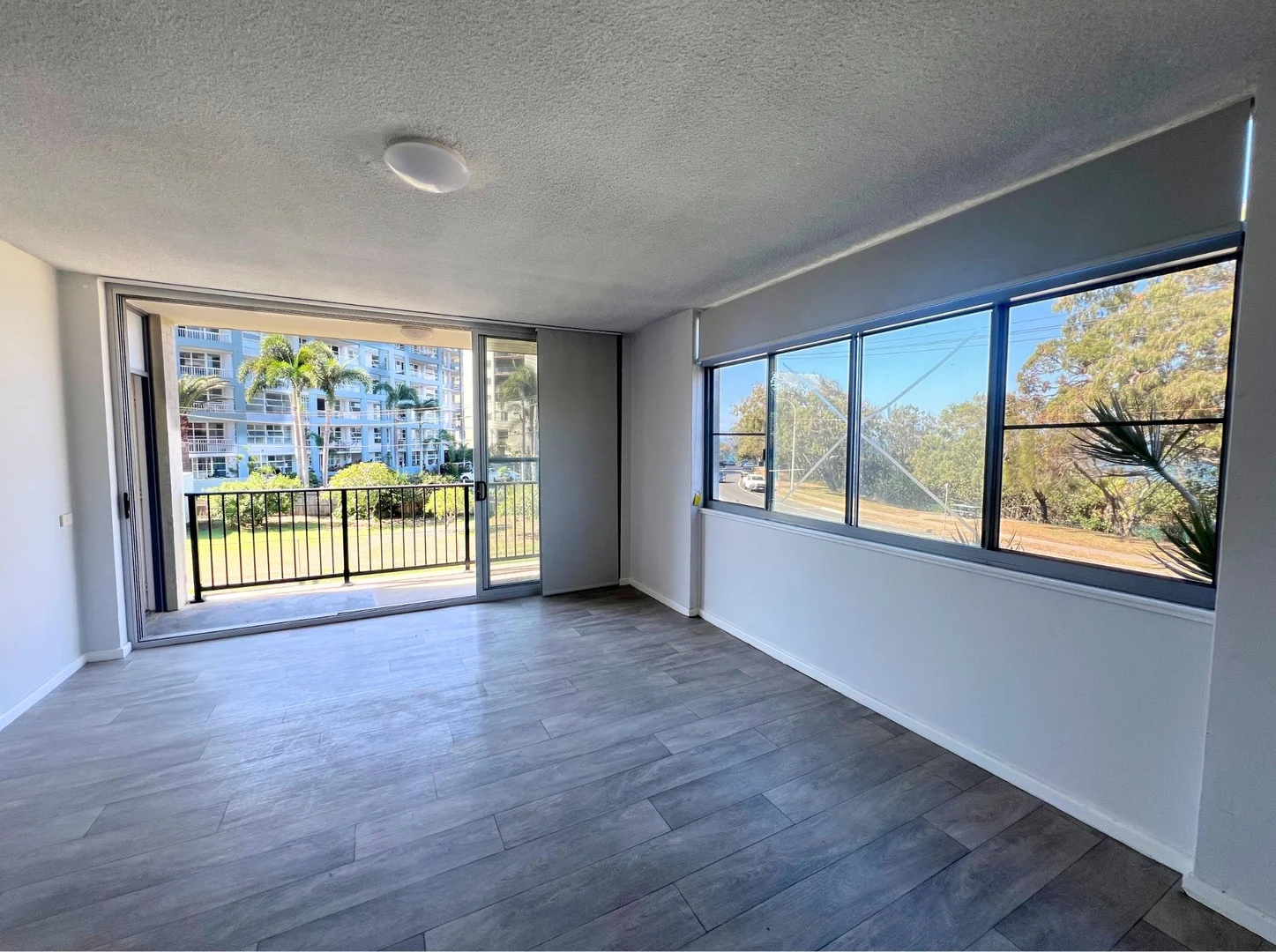 Additional image 4 of 4/73 Marine Parade, Redcliffe QLD 4020
