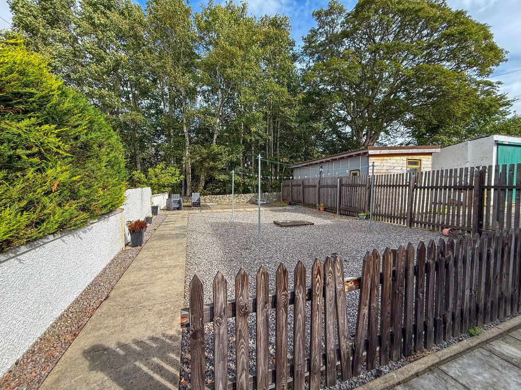Additional image 18 of 3 bed flat for saleFlat 1, Old Newsagents, Main Street, Lairg, Sutherland IV27