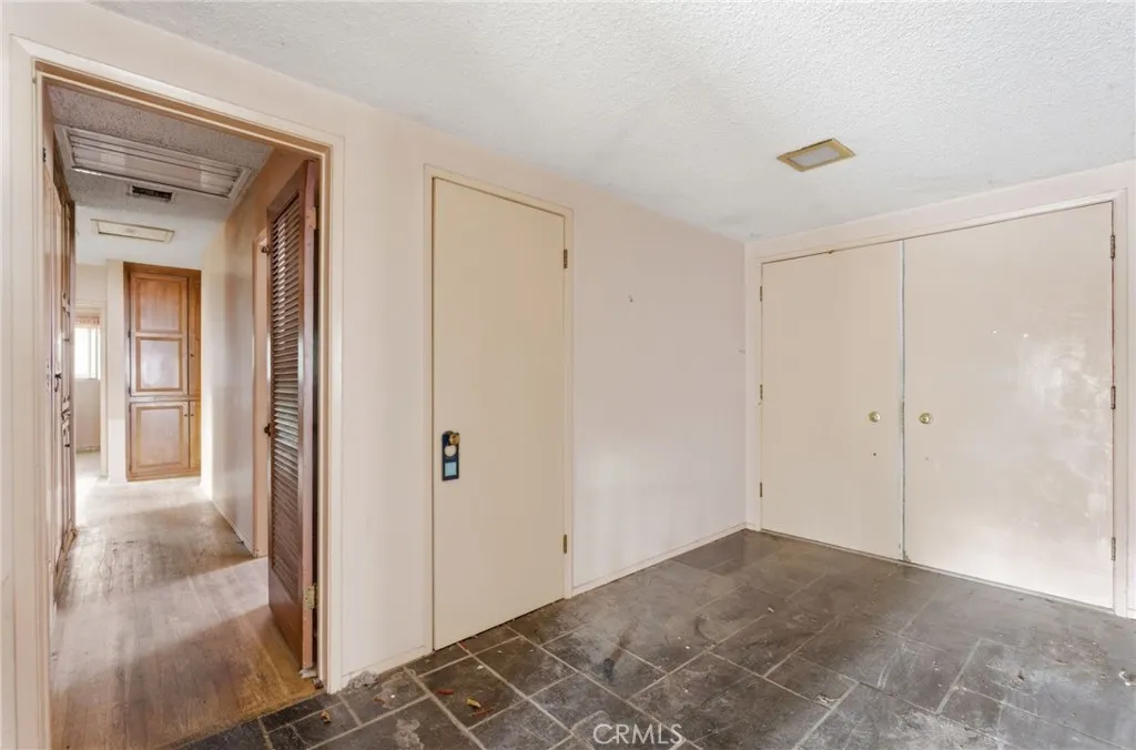 Additional image 4 of 18112 Joshua Ln, Santa Ana, CA 92705