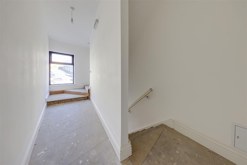Additional image 7 of 3 bed flat for saleNewchurch Road, Bacup, Rossendale OL13