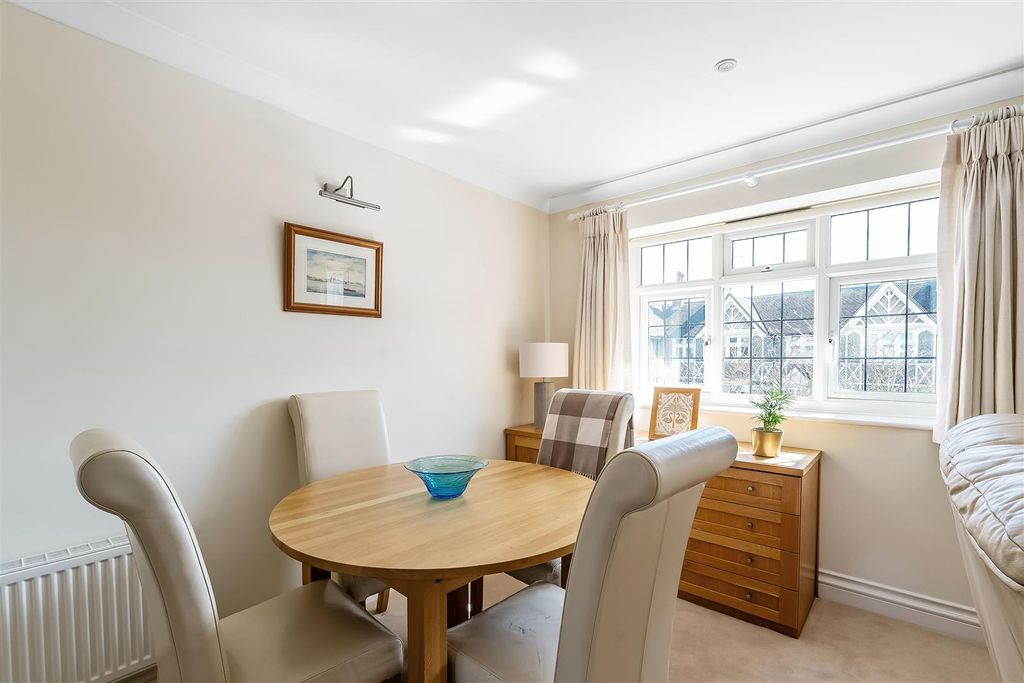 Additional image 9 of 2 bed flat for saleMarlborough Court, The Marld, Ashtead KT21