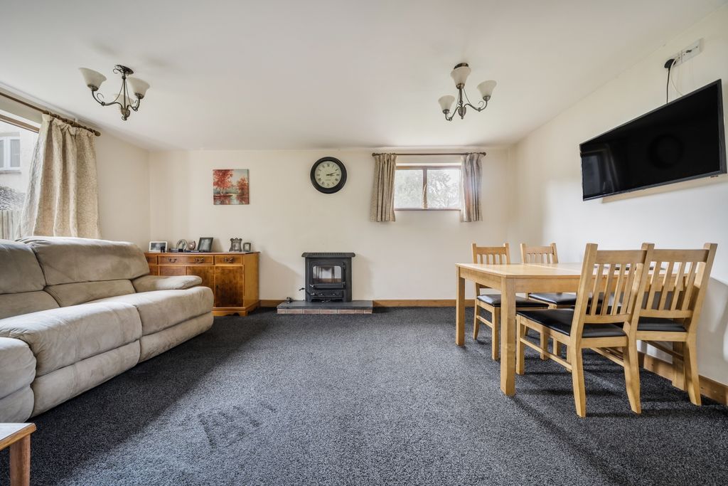 Additional image 4 of 6 bed detached house for saleBeaworthy, Devon EX21